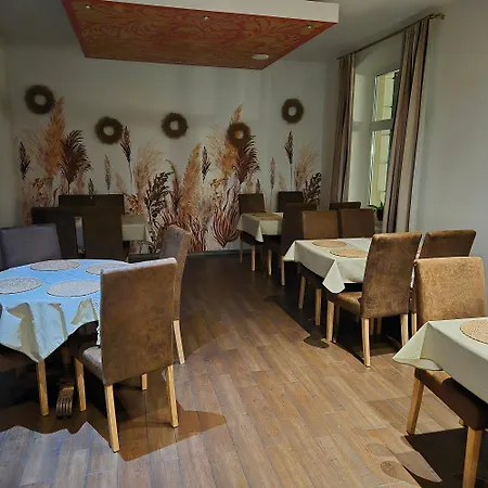 Gruen ツウィッカウ