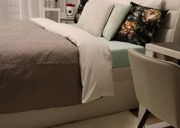 Gruen ゲストハウス ツウィッカウ