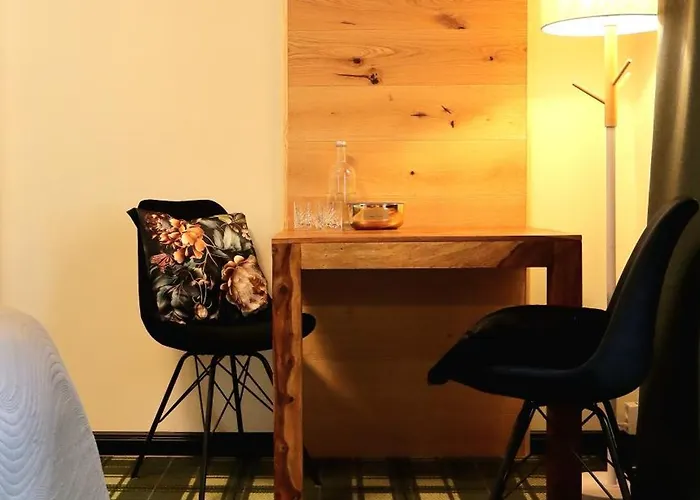 ゲストハウス Gruen ツウィッカウ