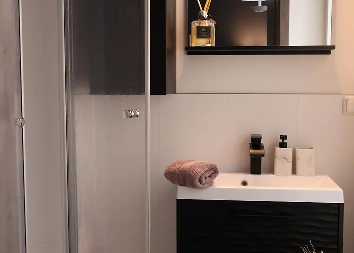 ゲストハウス Gruen ツウィッカウ