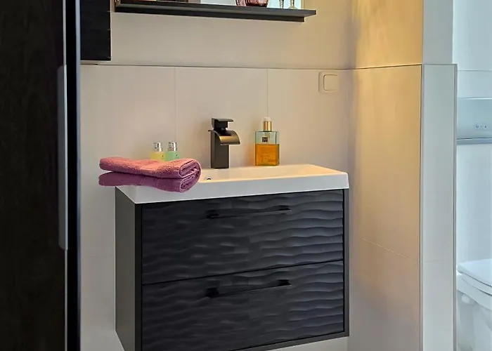 Gruen ゲストハウス